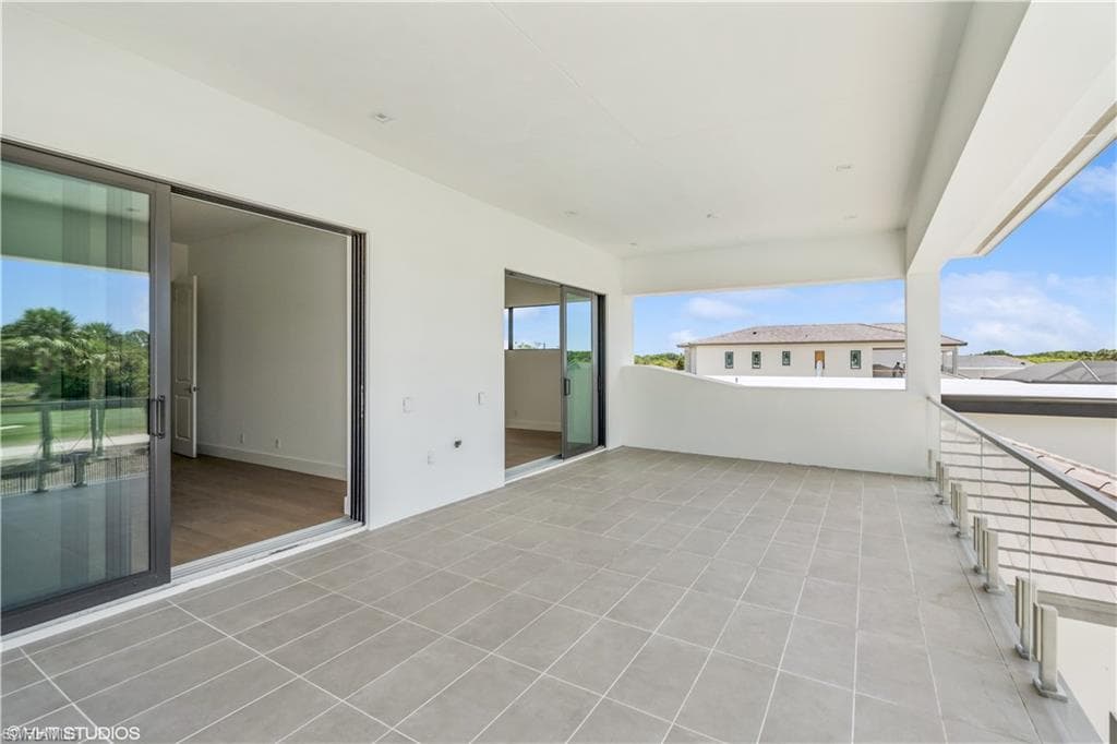 19044 Via Messina WAY, MIROMAR LAKES FL 33913-37