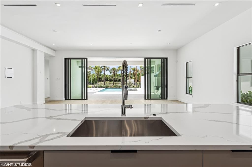 19044 Via Messina WAY, MIROMAR LAKES FL 33913-14