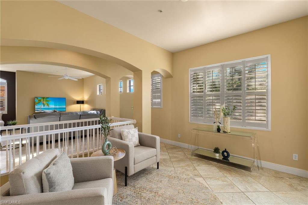 5920 Tarpon Gardens CIR # 201, CAPE CORAL FL 33914-22