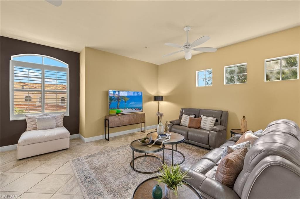 5920 Tarpon Gardens CIR # 201, CAPE CORAL FL 33914-19