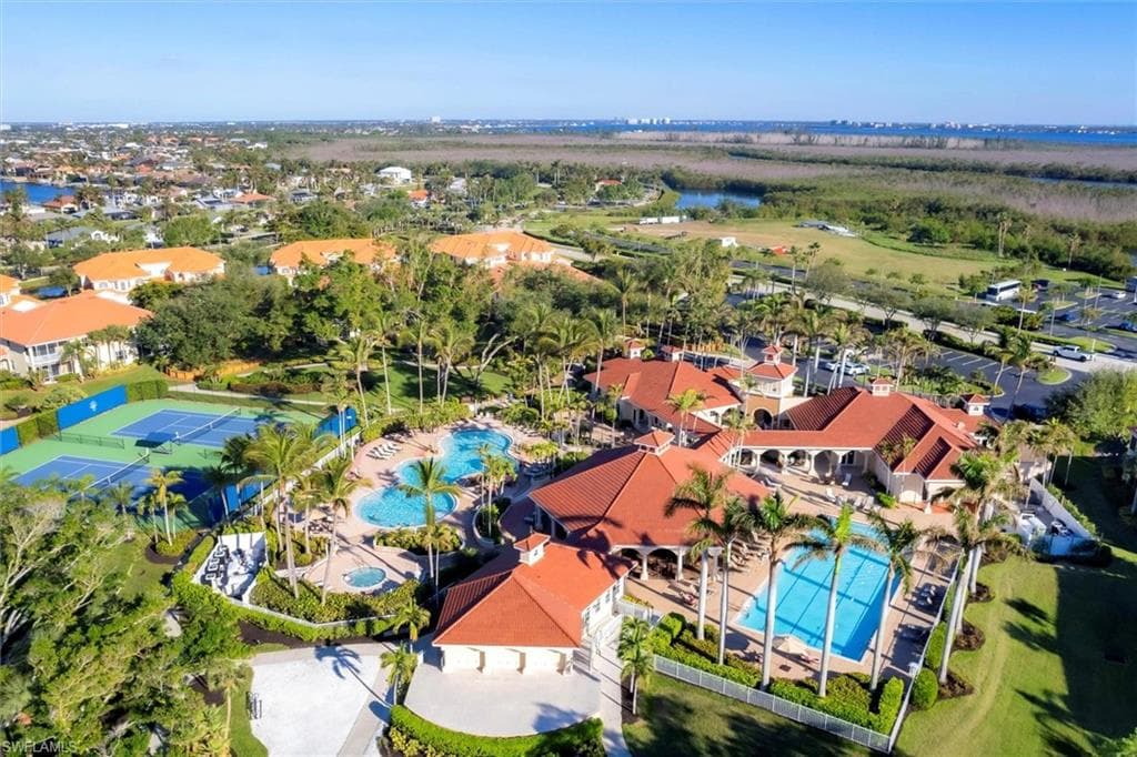 5920 Tarpon Gardens CIR # 201, CAPE CORAL FL 33914-40