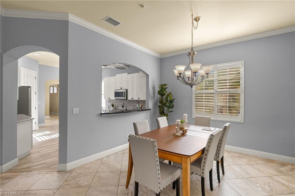 5920 Tarpon Gardens CIR # 201, CAPE CORAL FL 33914-10