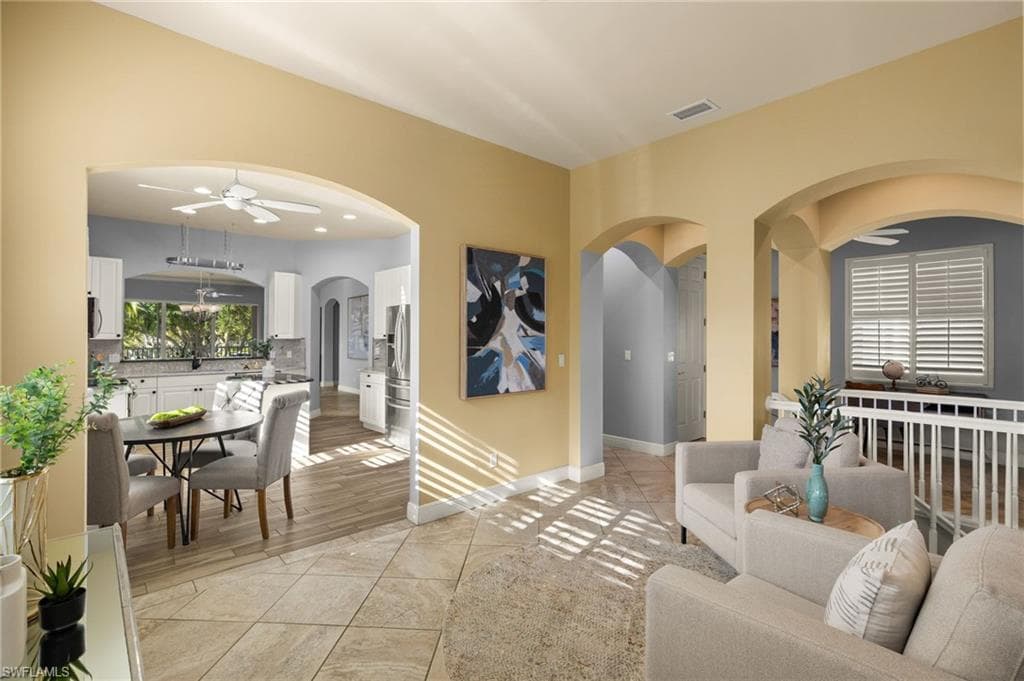 5920 Tarpon Gardens CIR # 201, CAPE CORAL FL 33914-20