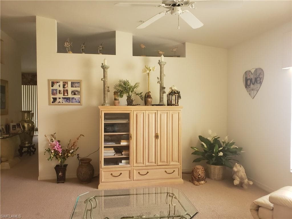 7552 Oleander Gate DR # 204, NAPLES FL 34109-2