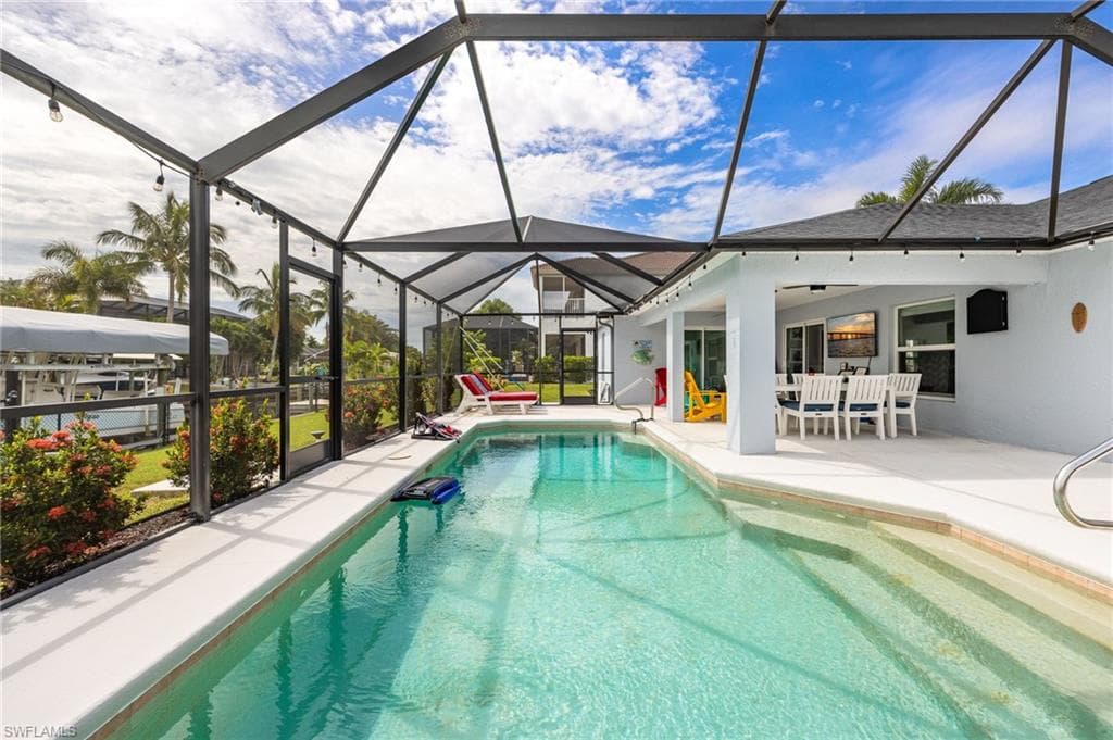 2017 SE 17th PL, CAPE CORAL FL 33990-1