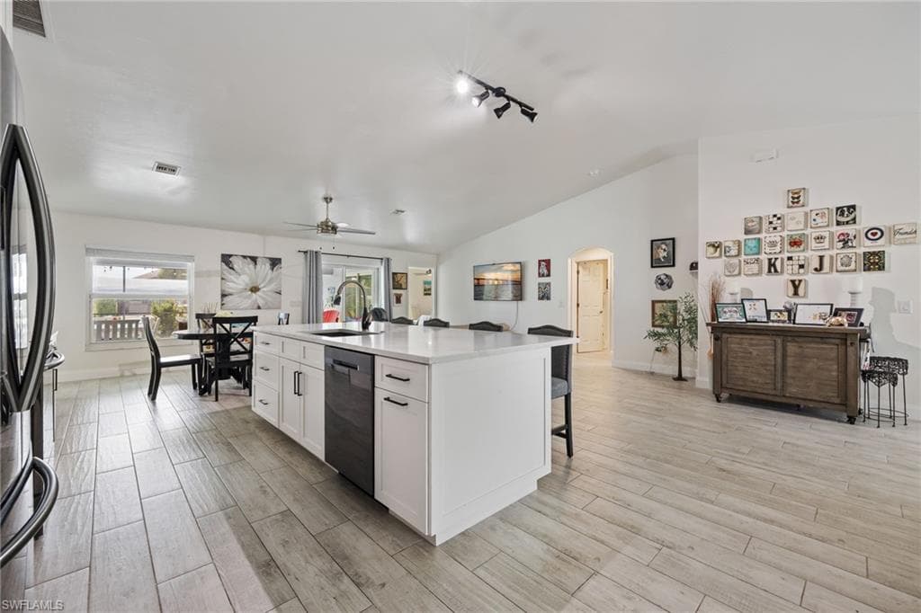 2017 SE 17th PL, CAPE CORAL FL 33990-13