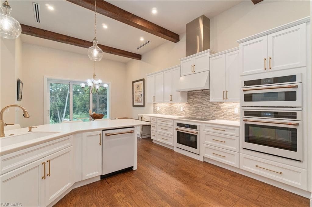 4381 Broadway AVE W, ESTERO FL 33928-14