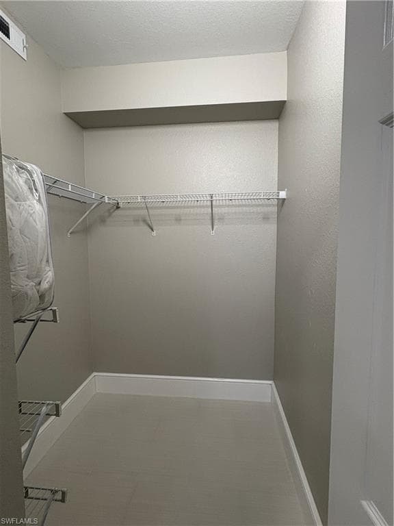 7940 Preserve CIR # 914, NAPLES FL 34119-4