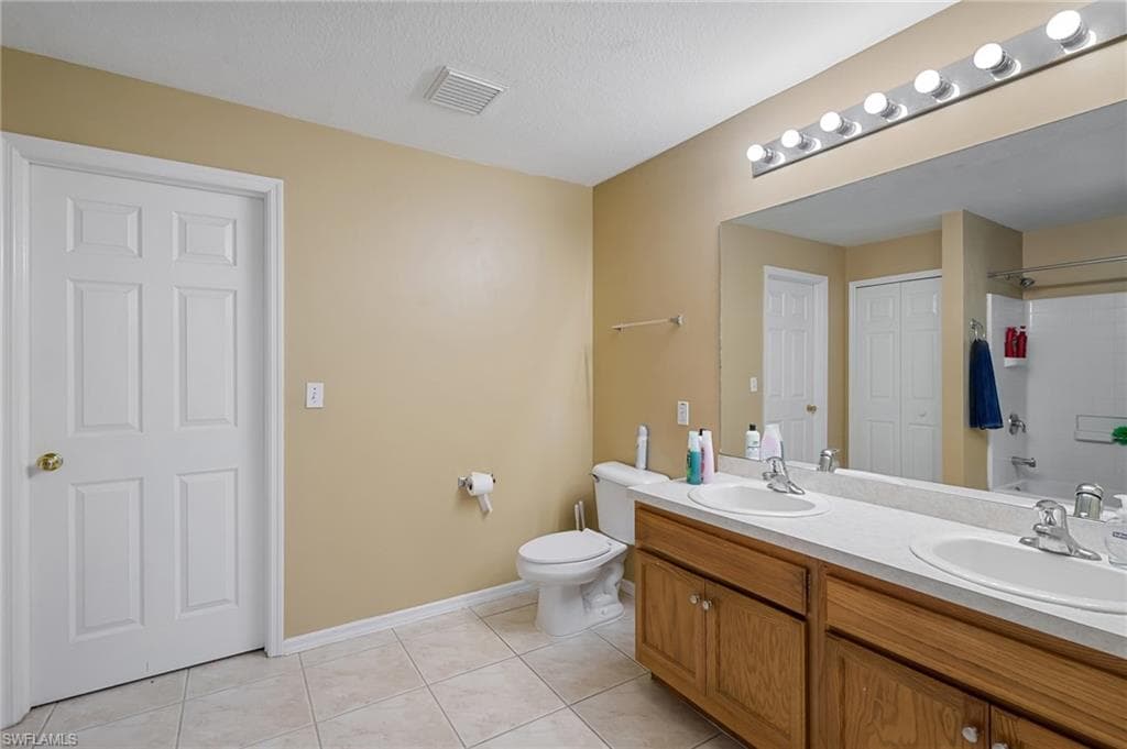 1447 SE 17th TER, CAPE CORAL FL 33990-12