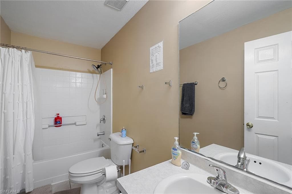 1447 SE 17th TER, CAPE CORAL FL 33990-16