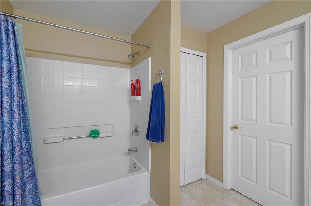 1447 SE 17th TER, CAPE CORAL FL 33990-13