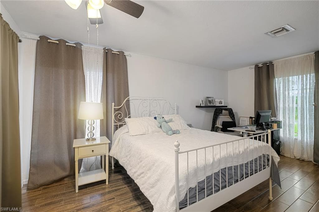 1447 SE 17th TER, CAPE CORAL FL 33990-17