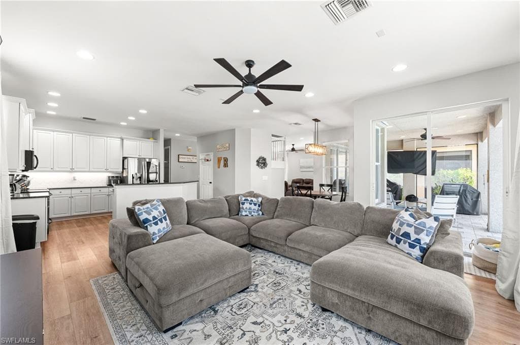 11260 Pond Cypress ST, FORT MYERS FL 33913-10