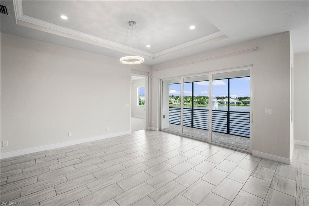 8936 Saint Lucia DR # 202, NAPLES FL 34114-9