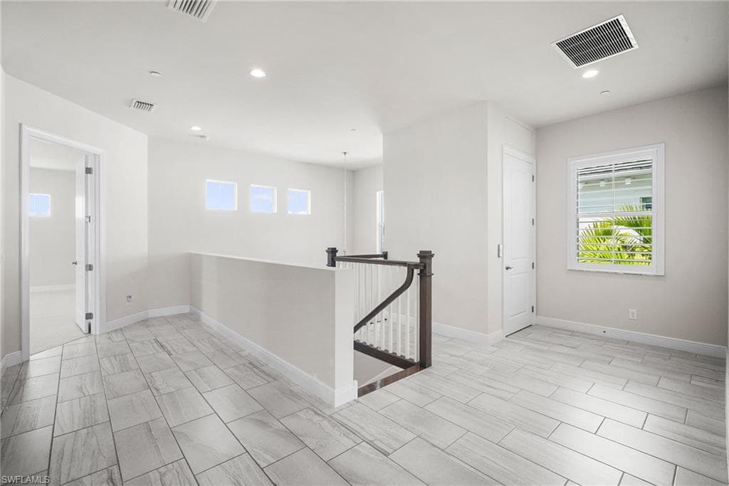 8936 Saint Lucia DR # 202, NAPLES FL 34114-13