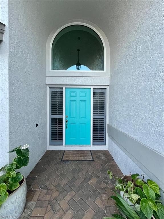 10298 Boca CIR, NAPLES FL 34109-2