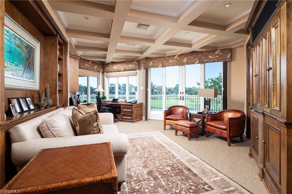 980 Barcarmil WAY, NAPLES FL 34110-23