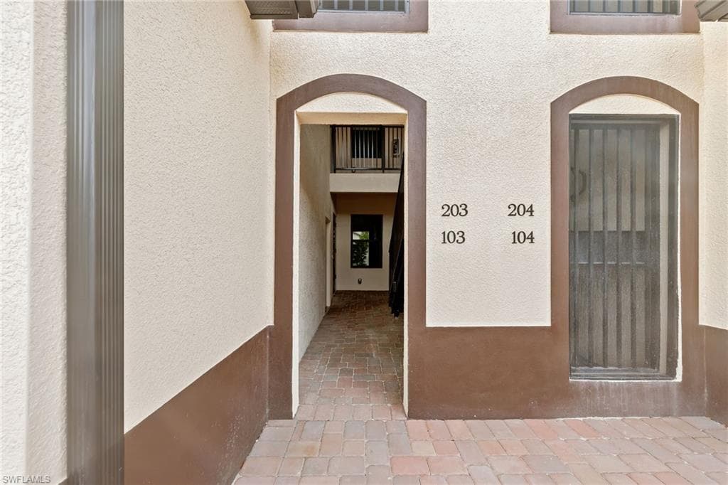 1802 Samantha Gayle WAY # 103, CAPE CORAL FL 33914-24