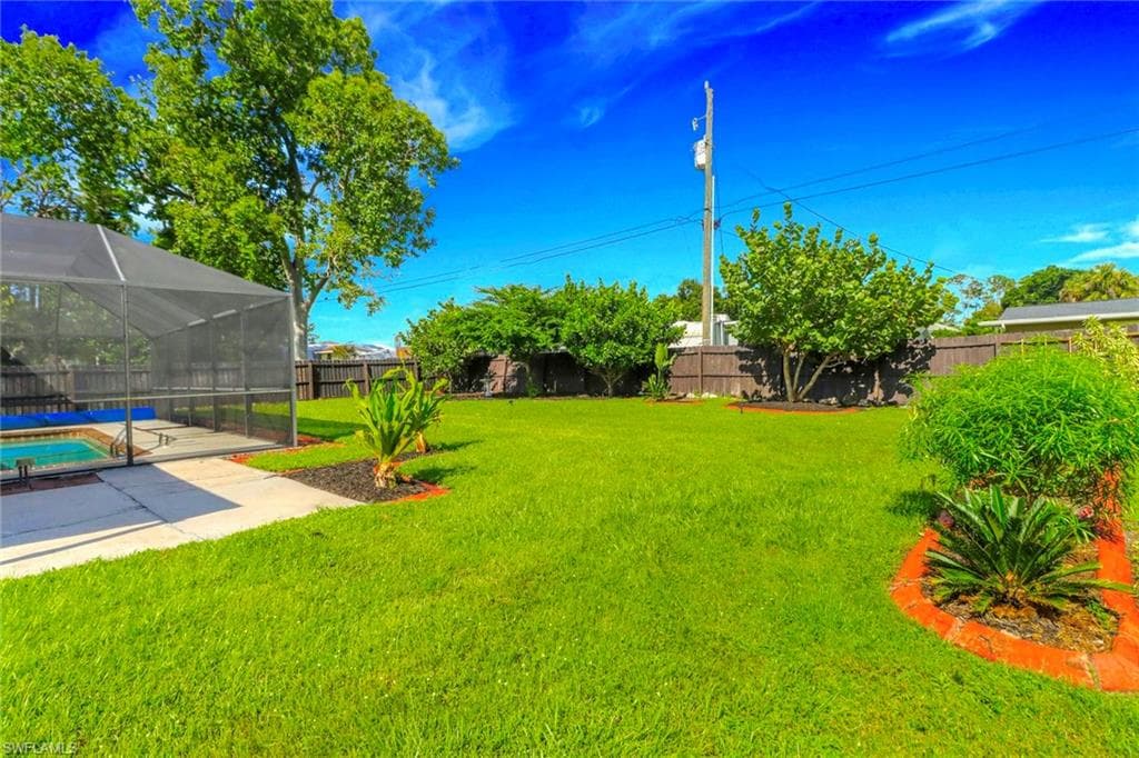 17084 Wayzata CT, NORTH FORT MYERS FL 33917-27