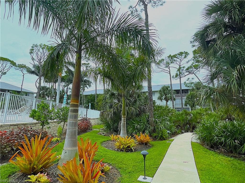 3002 Sandpiper Bay CIR # A103, NAPLES FL 34112-19