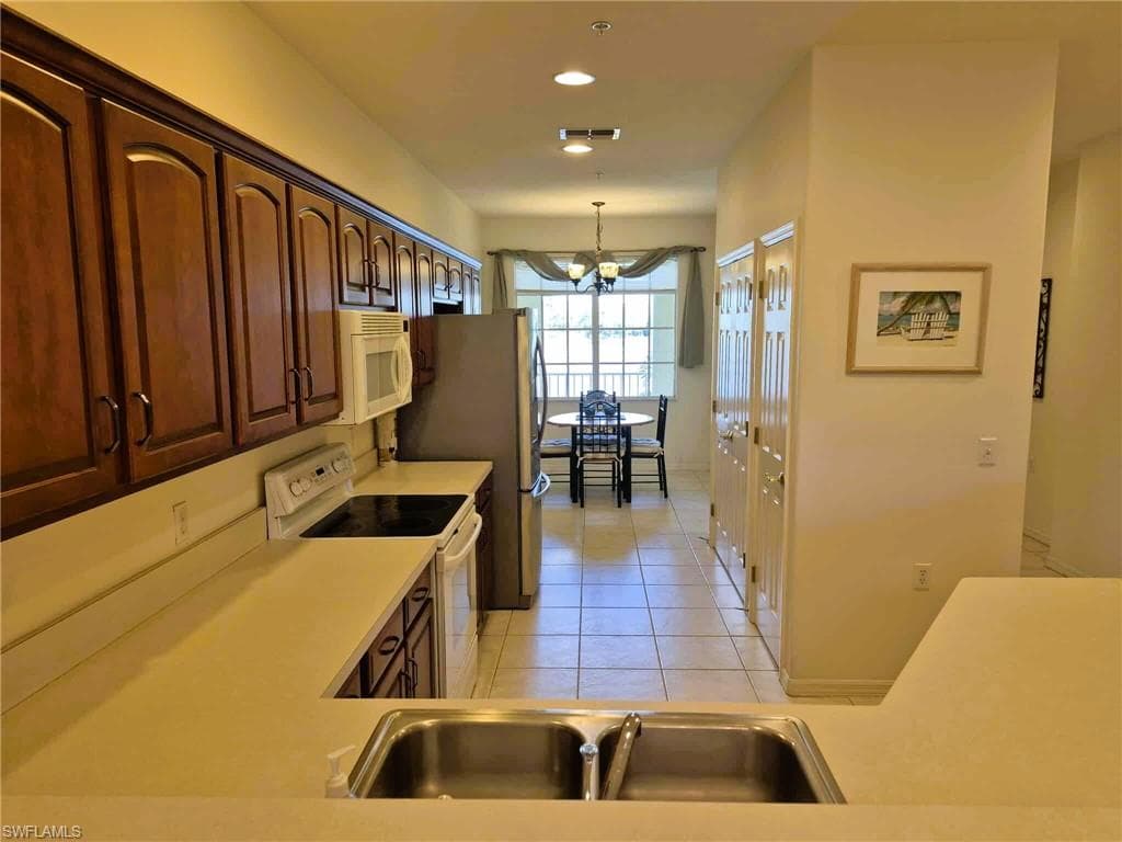 20031 Sanibel View CIR 106-10