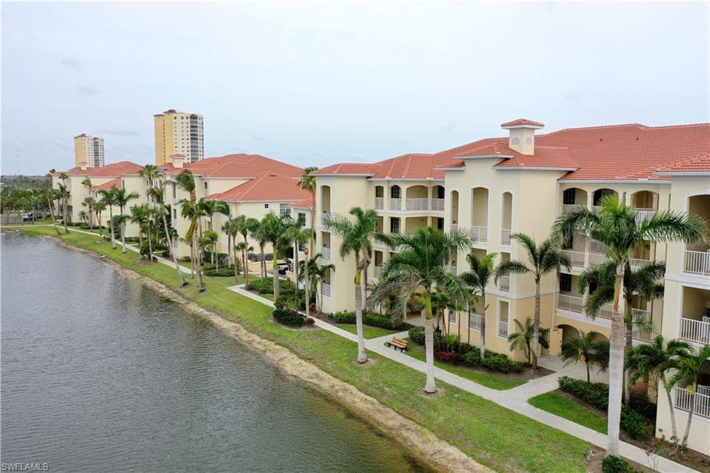 20031 Sanibel View CIR 106-18