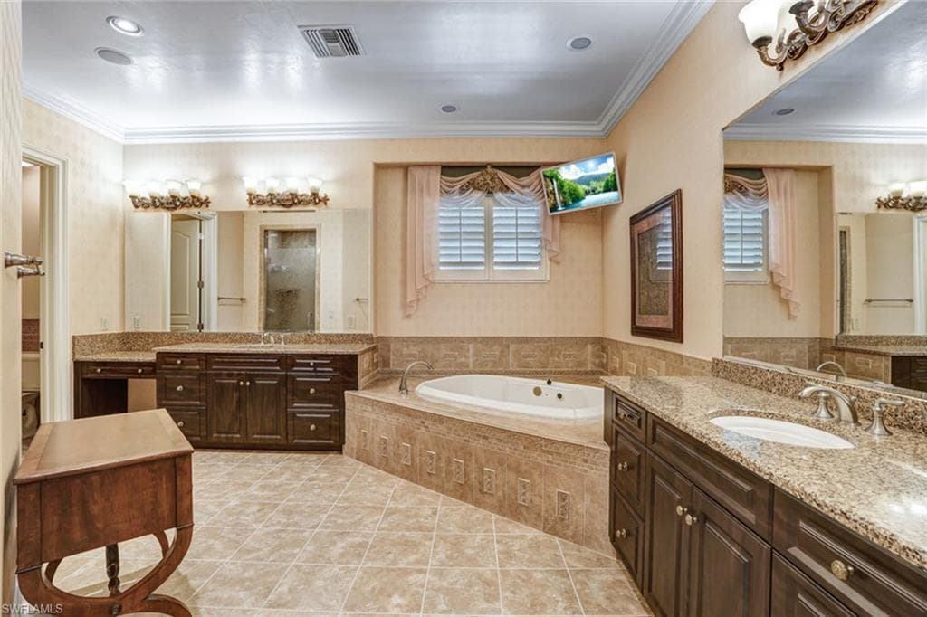 9611 Monteverdi WAY, FORT MYERS FL 33912-18