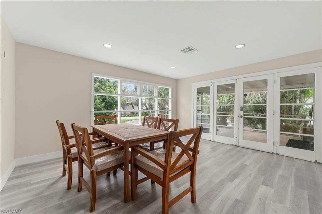 1142 Shell Basket LN-16