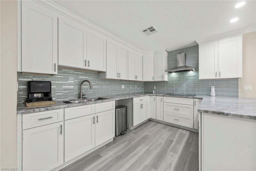 1142 Shell Basket LN-8
