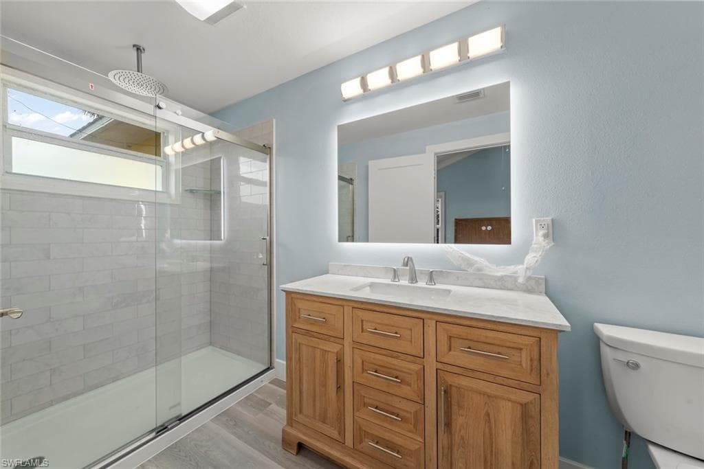 1142 Shell Basket LN-29