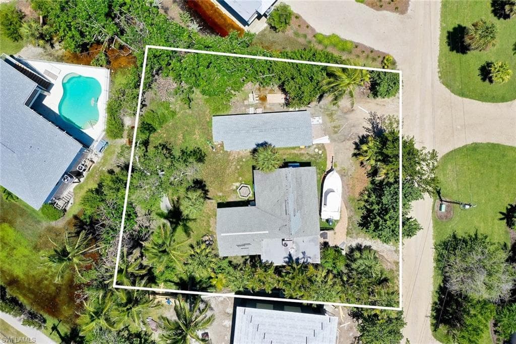 1142 Shell Basket LN-36