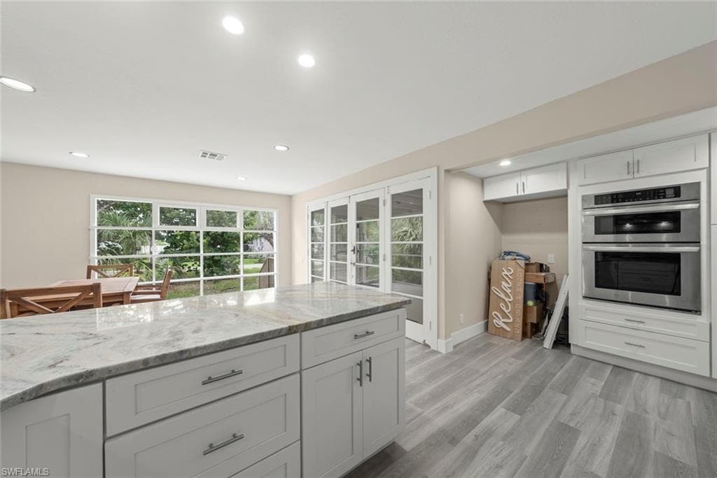 1142 Shell Basket LN-10