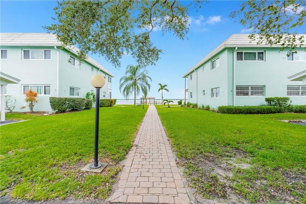 3225 E Riverside DR # 34C, FORT MYERS FL 33916-40