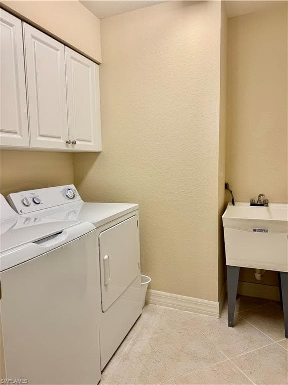 10419 Carolina Willow DR, FORT MYERS FL 33913-14