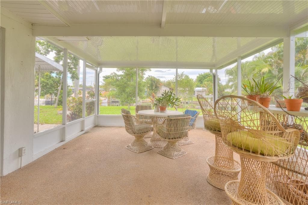 1358 Sunrise DR, NORTH FORT MYERS FL 33917-22