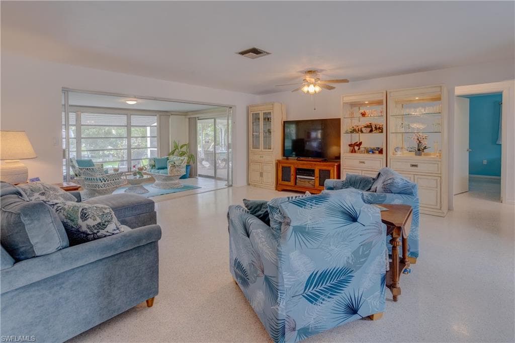 1358 Sunrise DR, NORTH FORT MYERS FL 33917-16
