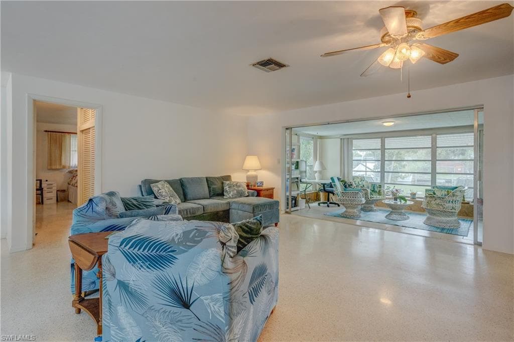 1358 Sunrise DR, NORTH FORT MYERS FL 33917-15