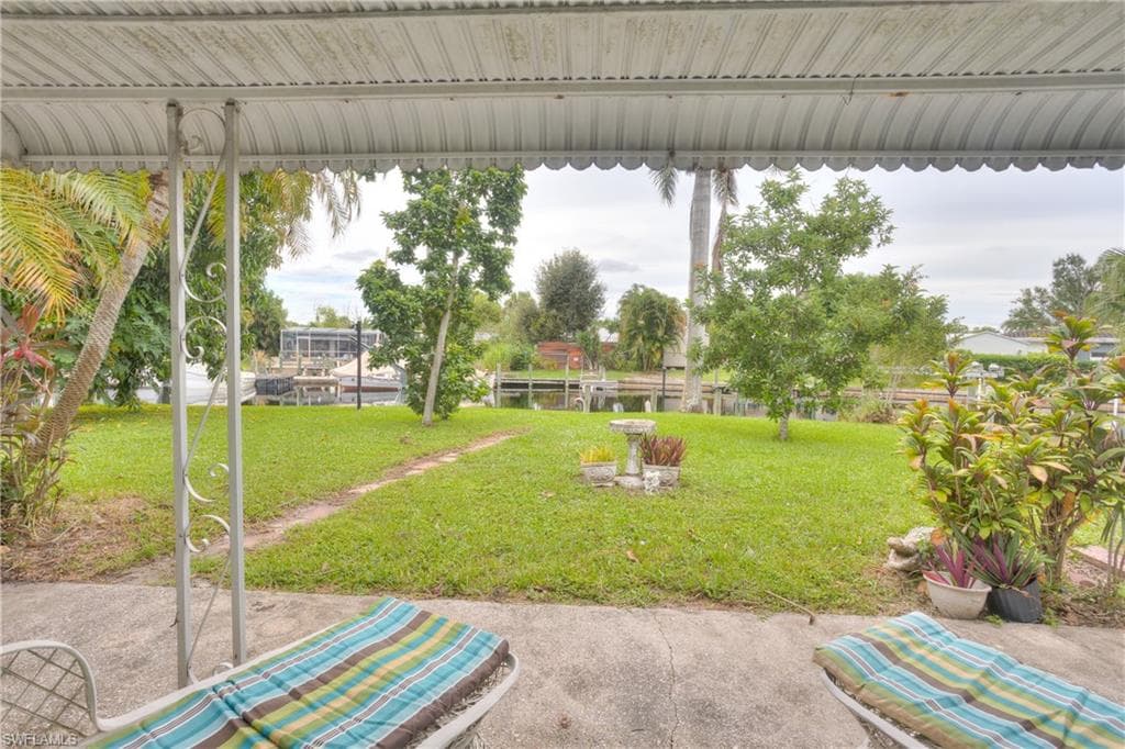 1358 Sunrise DR, NORTH FORT MYERS FL 33917-23
