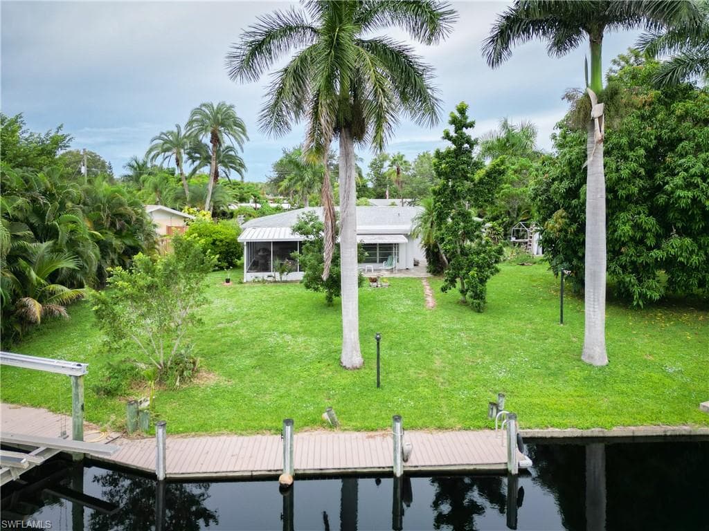 1358 Sunrise DR, NORTH FORT MYERS FL 33917-31
