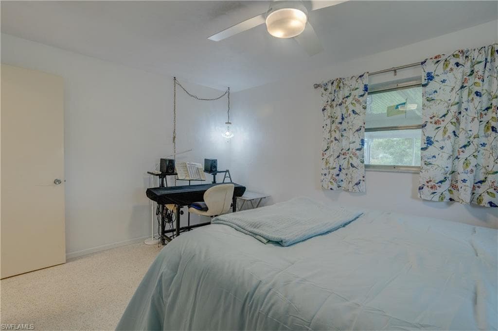 1358 Sunrise DR, NORTH FORT MYERS FL 33917-18