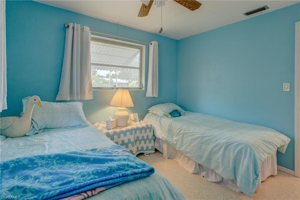 1358 Sunrise DR, NORTH FORT MYERS FL 33917-20