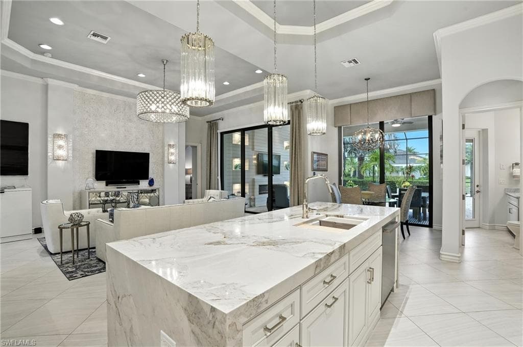 17483 Via Navona WAY, MIROMAR LAKES FL 33913-4