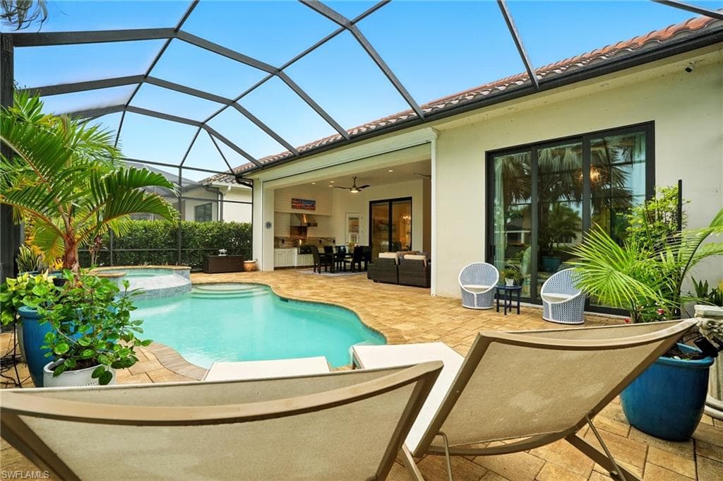 17483 Via Navona WAY, MIROMAR LAKES FL 33913-39