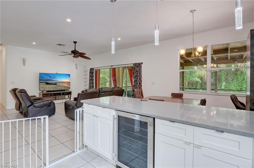 408 Hamilton AVE, LEHIGH ACRES FL 33972-15