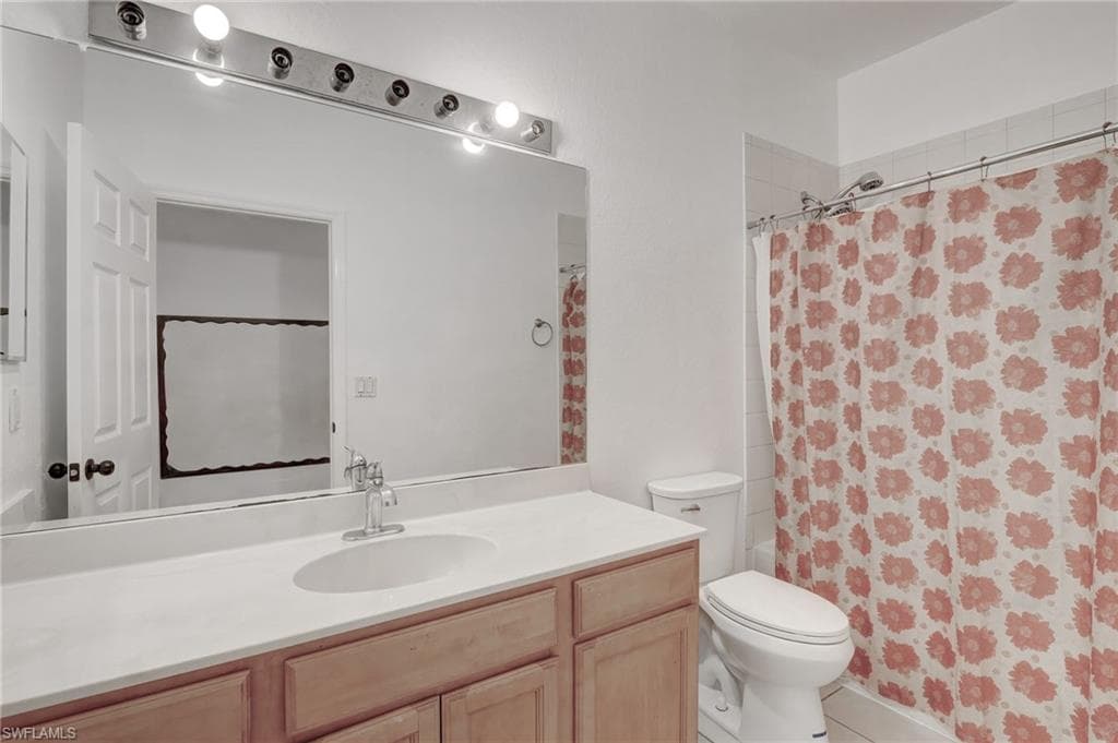 408 Hamilton AVE, LEHIGH ACRES FL 33972-25