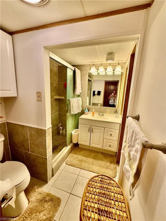 10491 Wales LOOP, BONITA SPRINGS FL 34135-13