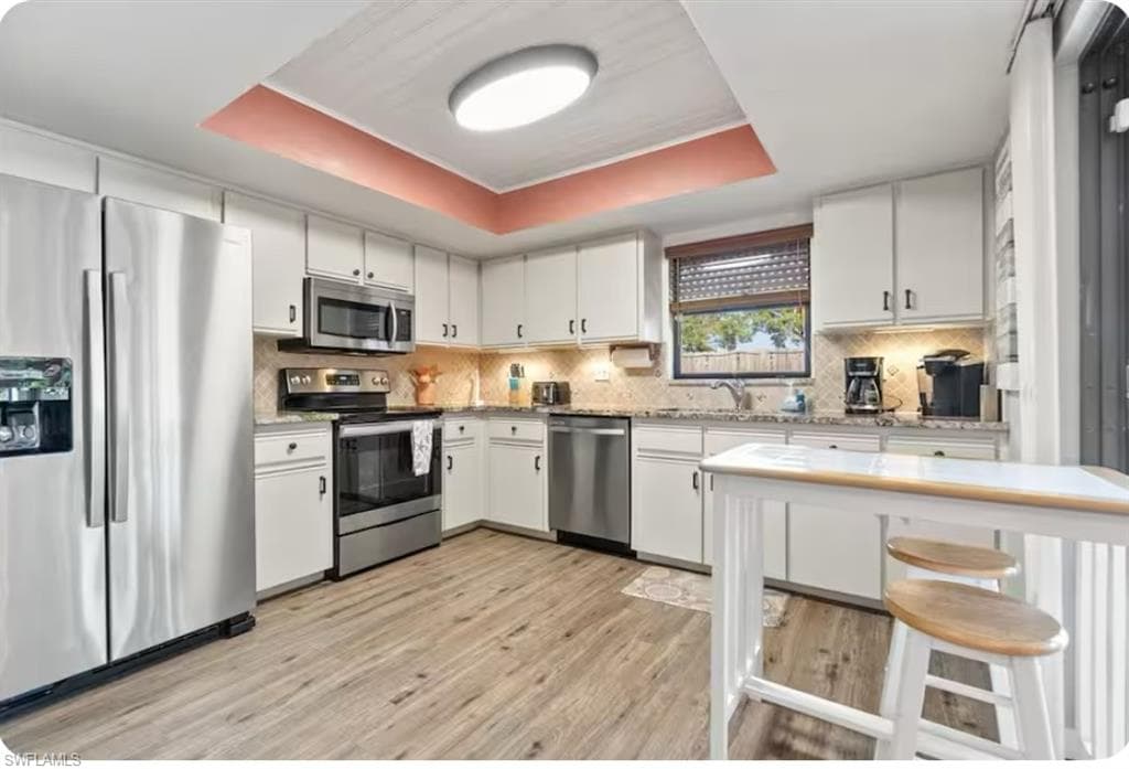 27439 Pollard DR, BONITA SPRINGS FL 34135-6