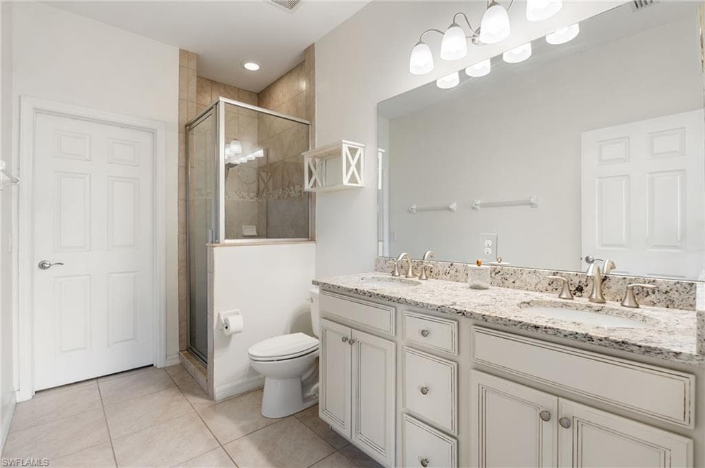 18239 Creekside Preserve LOOP # 202, FORT MYERS FL 33908-15