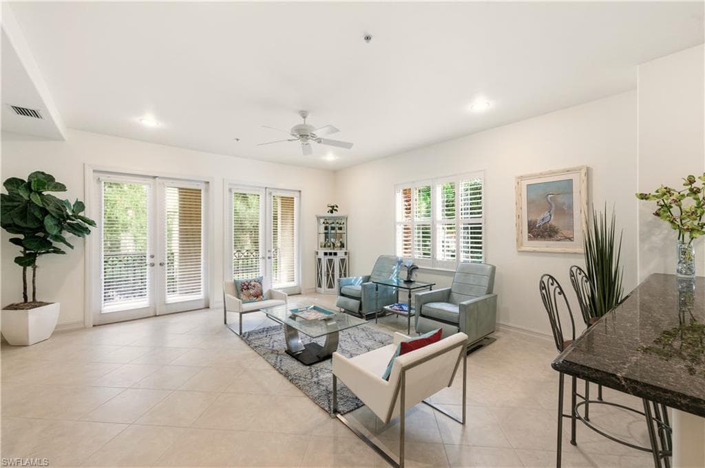 2843 Tiburon BLVD E # 102, NAPLES FL 34109-16