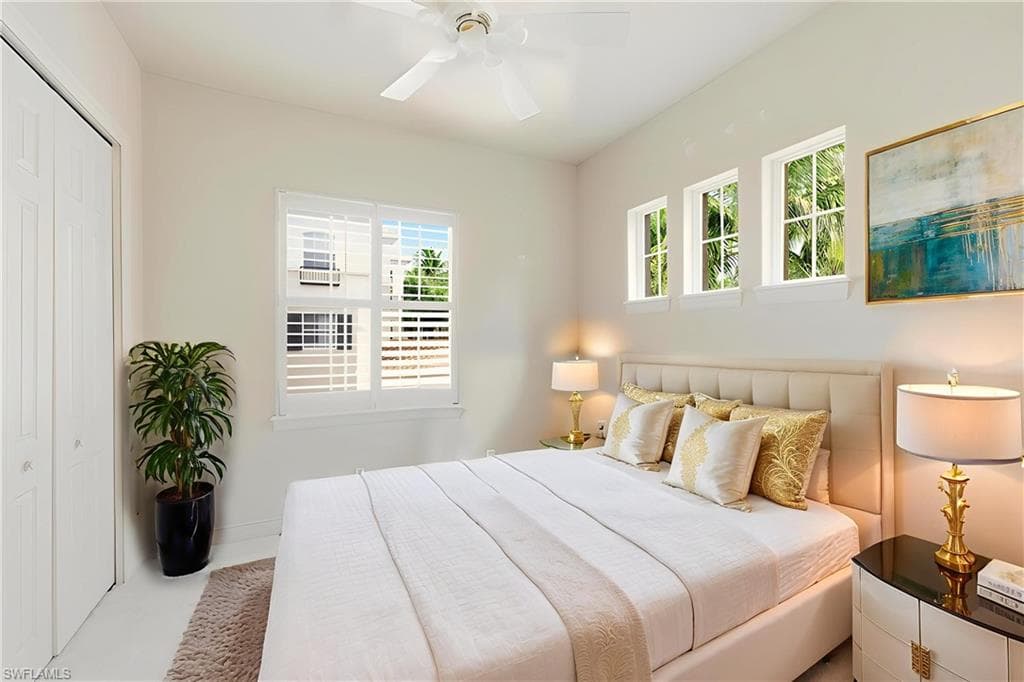 2843 Tiburon BLVD E # 102, NAPLES FL 34109-28